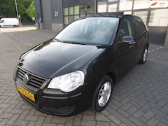 Volkswagen Polo - 1.2-12V Trendline 2007 Airco 5-Deurs APK