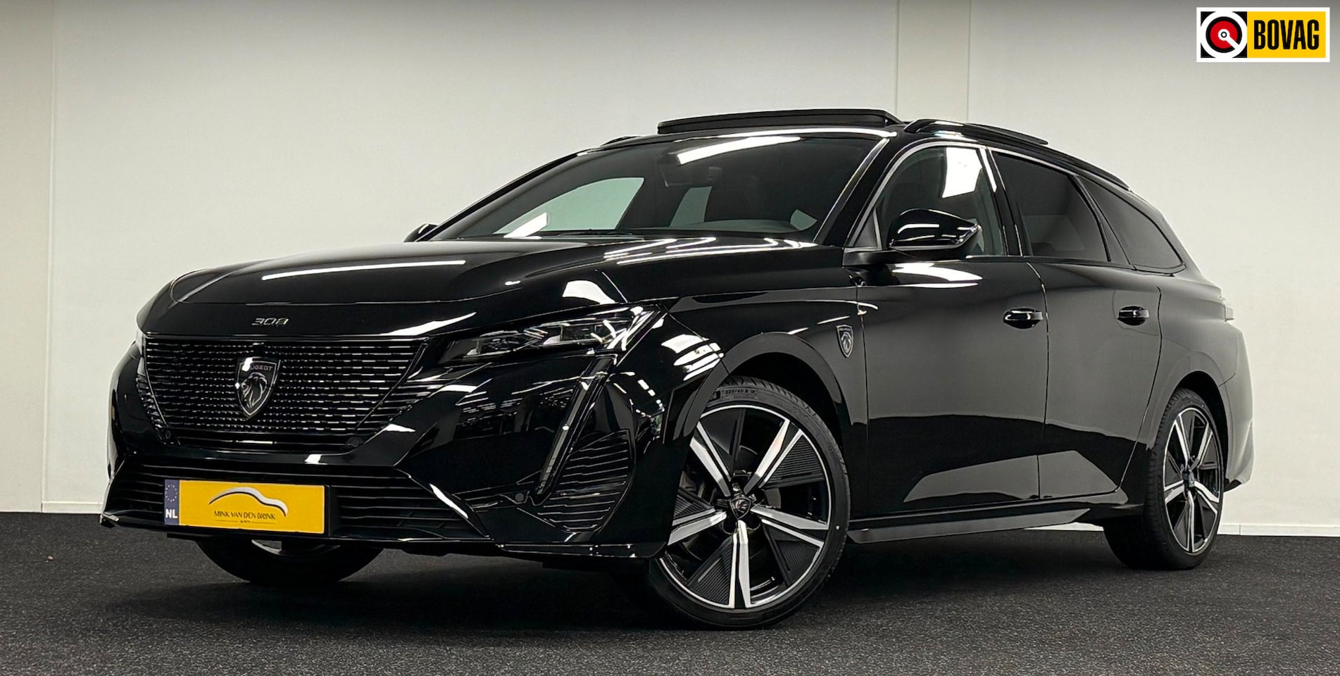 Peugeot 308 SW - 1.2 PureTech GT*Panodak*Navi*Camera*Carplay*Alcantara* - AutoWereld.nl