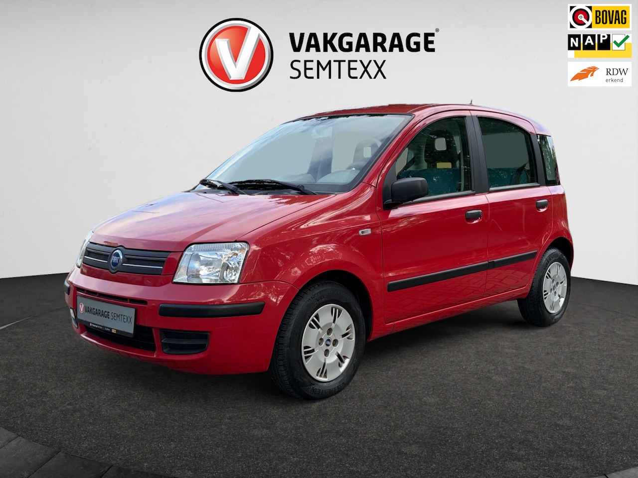 Fiat Panda - 1.2 Class | Automaat | Slechts 78dKM! | Airco | Org. NL | All-Season | Stuurbekrachtiging - AutoWereld.nl