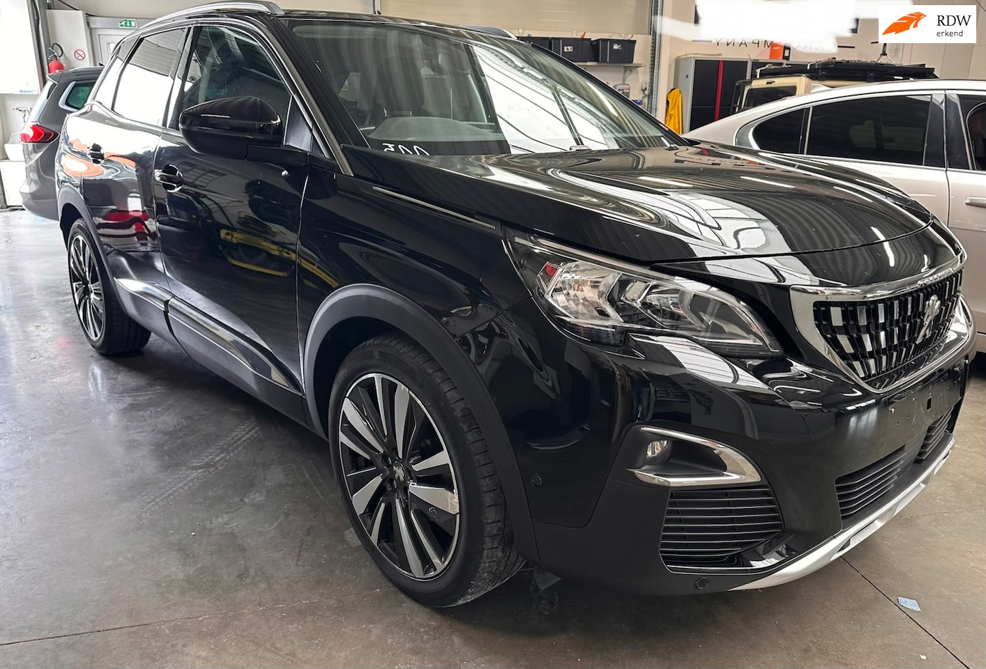 Peugeot 3008 - 1.6 PureTech Allure|aut|181pk|Apple Android Carplay - AutoWereld.nl
