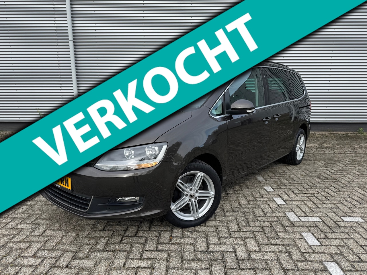 Volkswagen Sharan - 1.4 TSI Comfortline 7 Persoons, airco,navigatie,stoelverwarming,parkeersensoren, - AutoWereld.nl