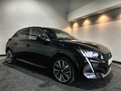 Peugeot e-208 - EV GT Pack 50 kWh | Panoramadak | leer-alcantara | 11 kW 3-fase | Soh (batterijcheck) Waar
