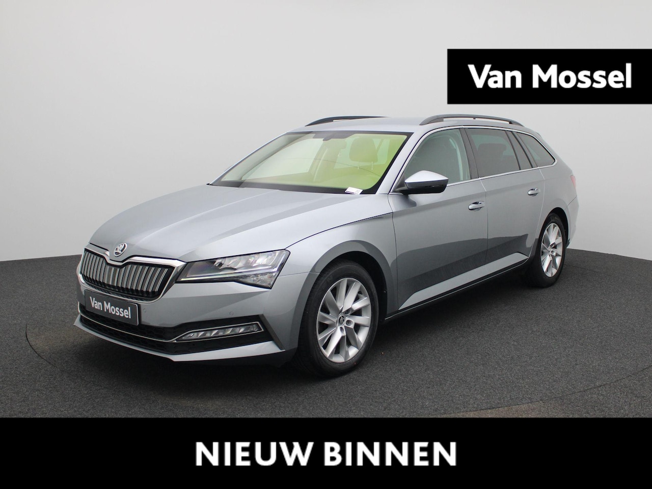Skoda Superb Combi - 1.4 TSI iV 160kW DSG6 Ambition | Memory Seat | Camera | Privacy Glass | Stoelverwarming | - AutoWereld.nl
