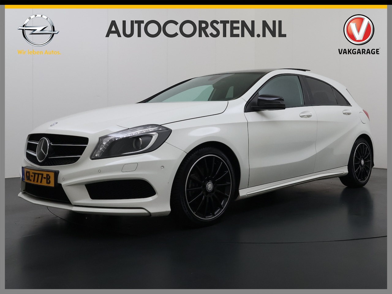 Mercedes-Benz A-klasse - 180 AMG Night Pack Prestige Panoramadak Navi Ecc Camera Stoelverwarming Cruise Control Pdc - AutoWereld.nl