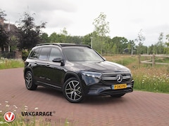 Mercedes-Benz EQB - 250 AMG Line 7 Persoons 67 kWh | SOH 94% | Panoramadak | 360 Camera | Burmester | Apple Ca