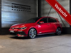 Volkswagen Golf - 2.0 TSI GTI 300pk Clubsport | Pano | H&K | IQ Lights | ACC | Sfeer | 19 inch |