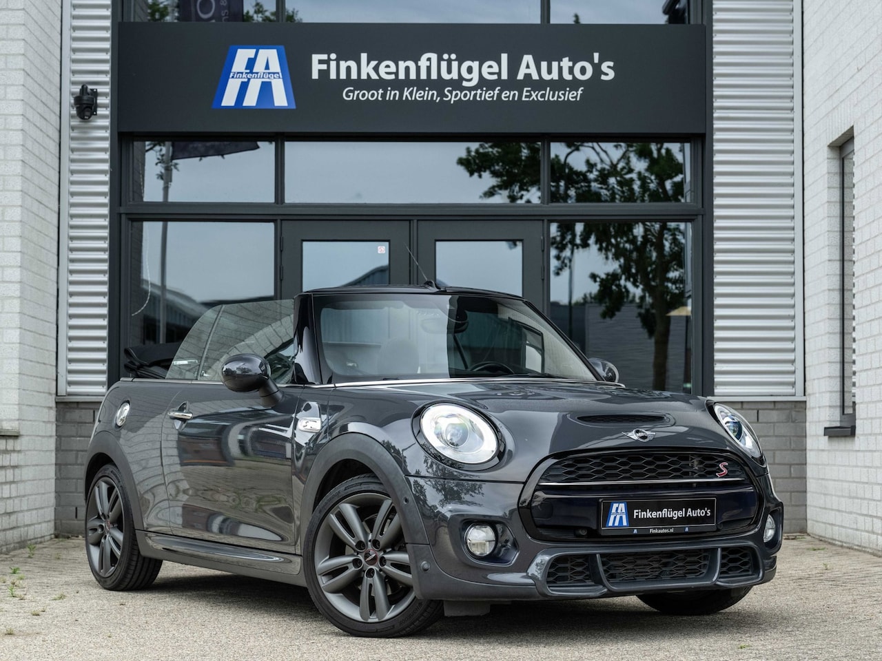 MINI Cabrio - 2.0 Cooper S F1 JCW 192 pk |H.K Audio |Union Jack |Camera|ACC |Navi | - AutoWereld.nl