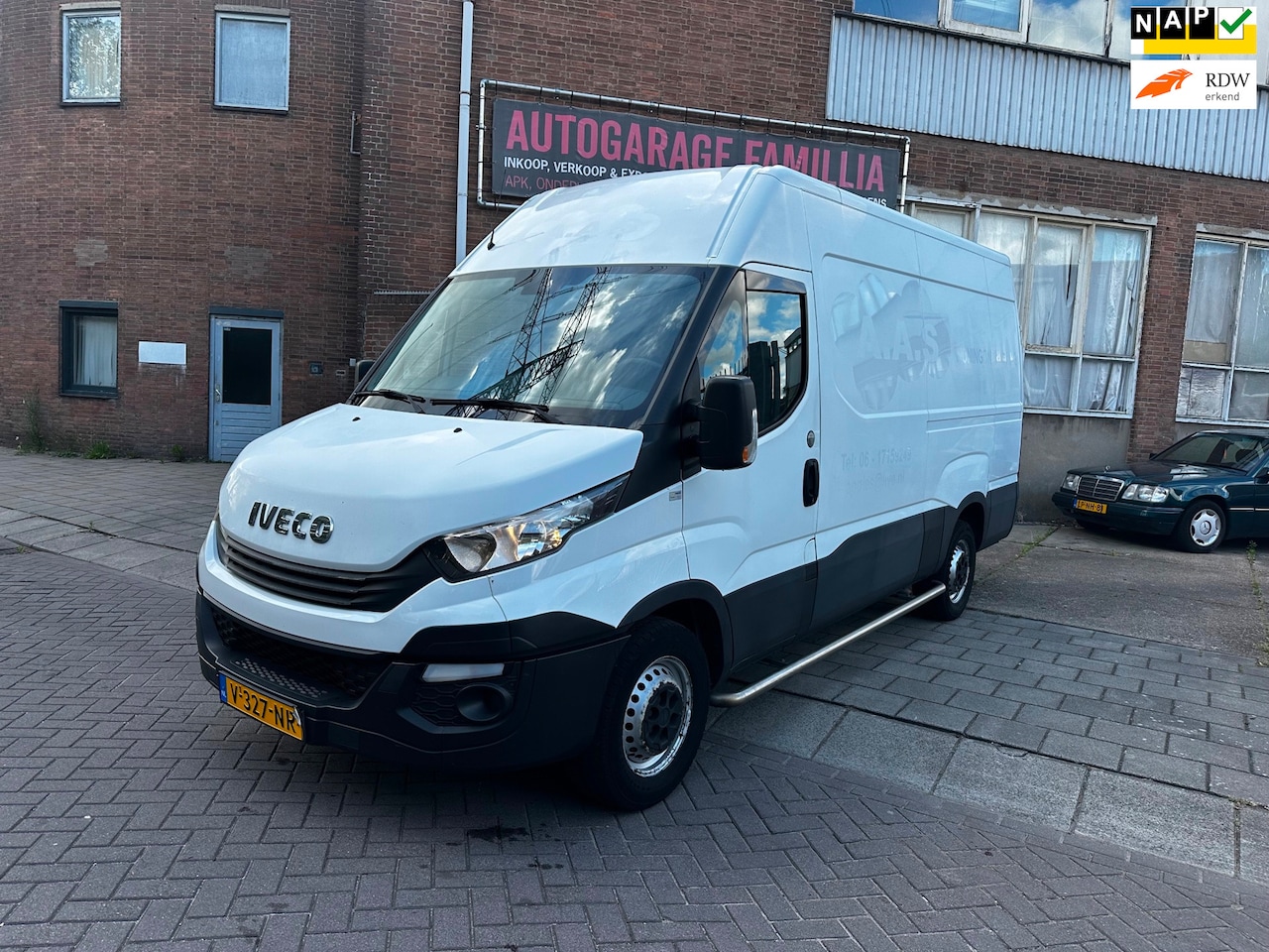 Iveco Daily - 35S12V 2.3 352 H3 L 35S12V 2.3 352 H3 L - AutoWereld.nl