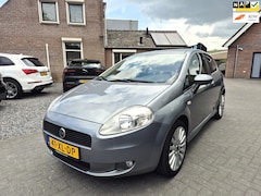 Fiat Grande Punto - 1.4-16V Sport Airco 17 Inch sportvelgen 6 versnellingen