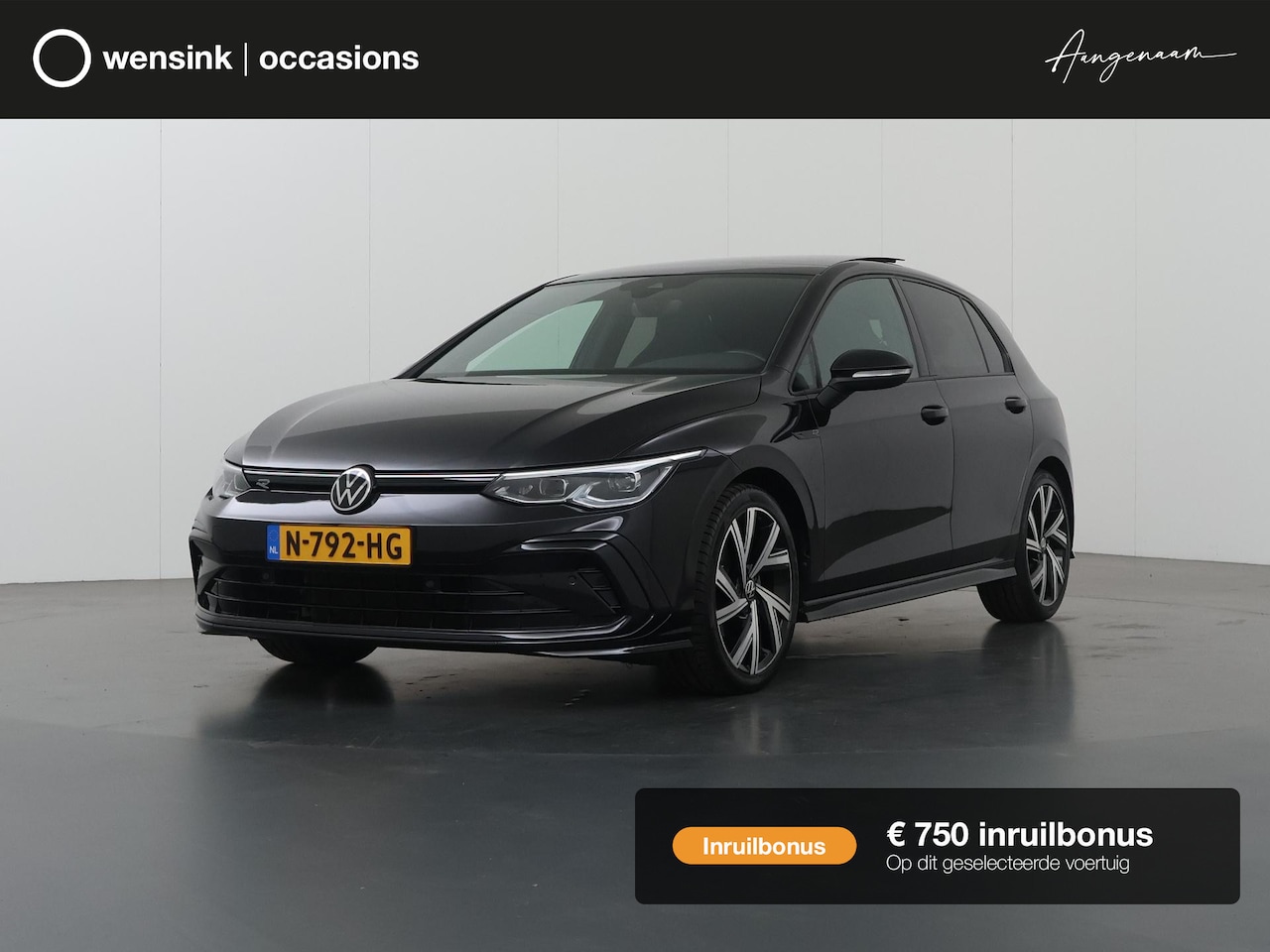 Volkswagen Golf - 1.5 eTSI R-Line Business | Panoramadak | Sportstoelen | Virtual Cockpit | Navigatie | Came - AutoWereld.nl