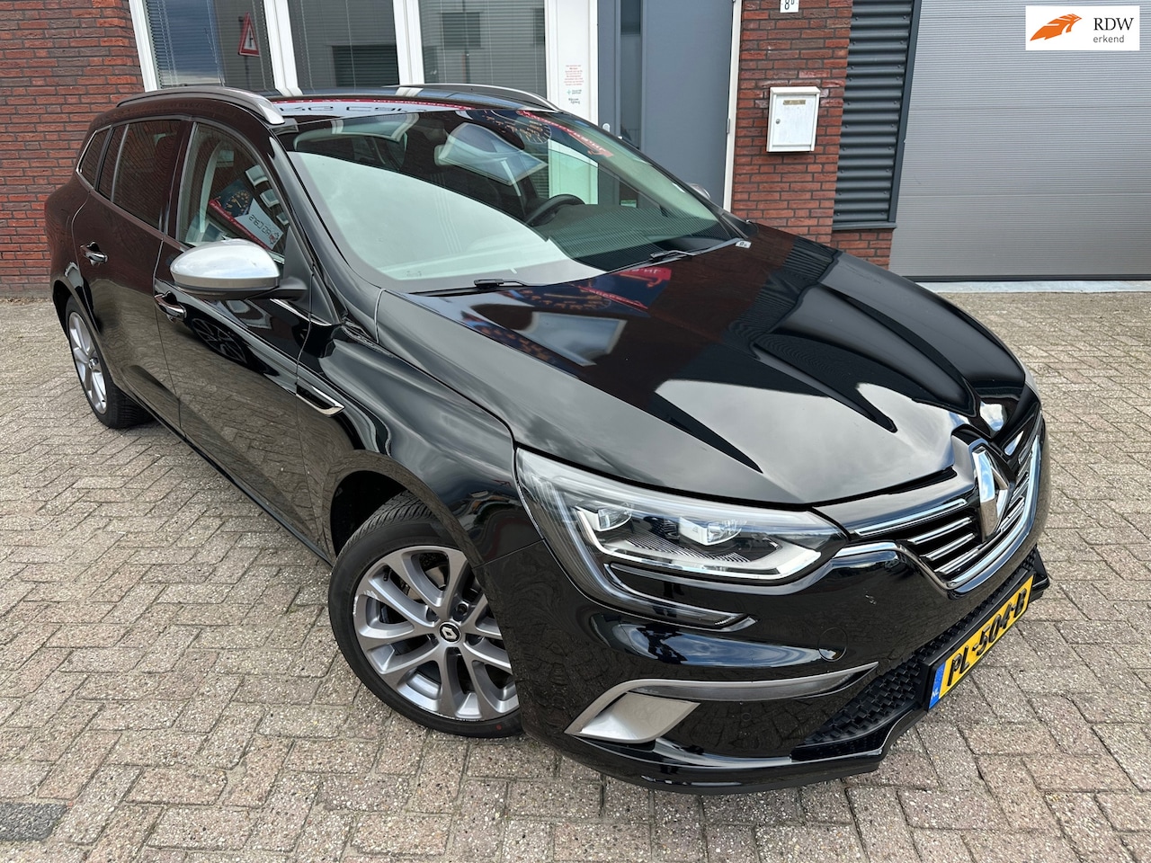 Renault Mégane Estate - 1.2 TCe GT-Line / Navi / Camera / Leder / PDC / Park assist / LED / Cruise / Clima - AutoWereld.nl