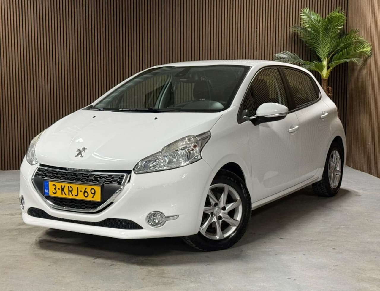 Peugeot 208 - 1.2 Vti Envy 1.2 VTi Envy - AutoWereld.nl