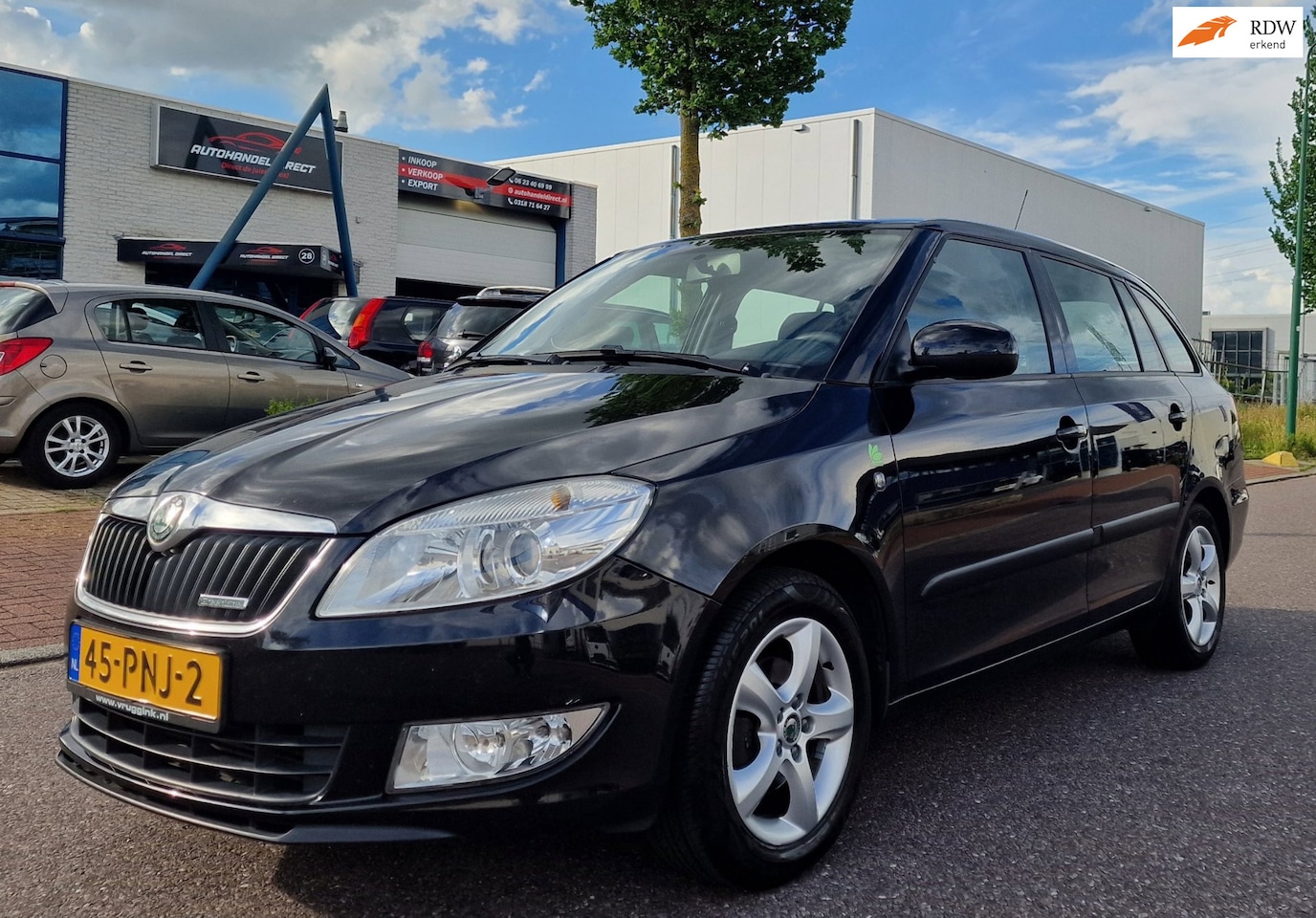 Skoda Fabia Combi - 1.2 TDI Greenline PSENSOR CRUISE 2 X SLEUTELS - AutoWereld.nl
