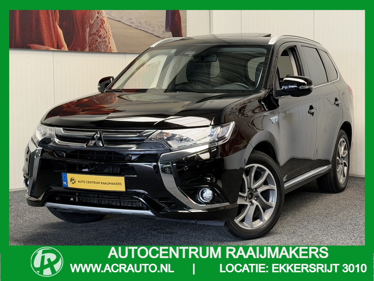 Mitsubishi Outlander - 2.0 PHEV Prestige 4WD NAVIGATIE LEDER ADAPTIVE CRUISE CONTROL PANORAMA SCHUIF/KANTELDAK KE - AutoWereld.nl