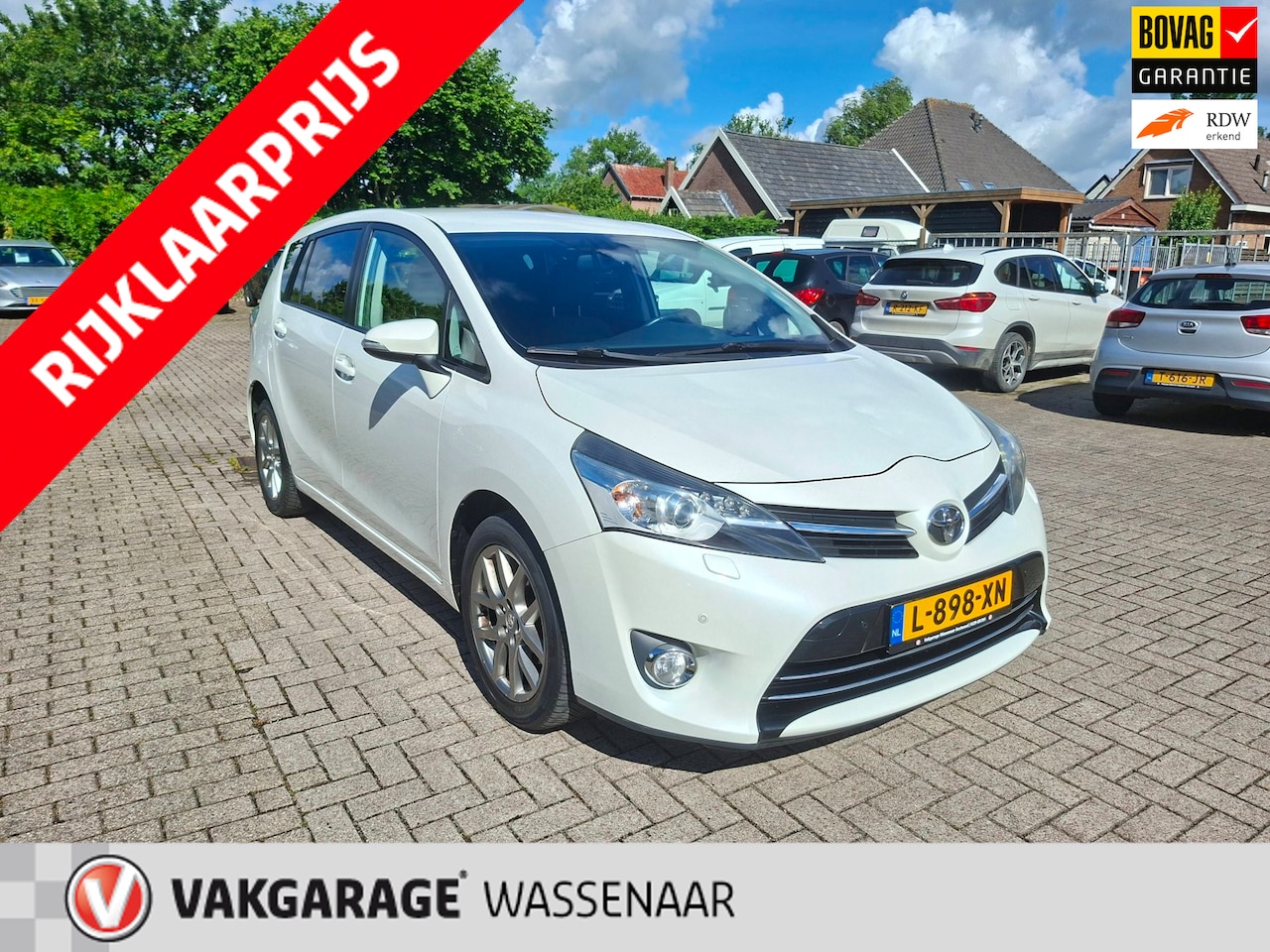 Toyota Verso - 1.8 VVT-i Business Titanium 7p. navi camera trekh - AutoWereld.nl