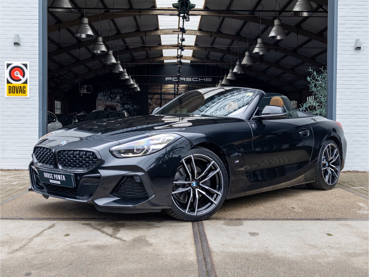 BMW Z4 Roadster - sDrive20i High Executive 320pk *HUD | 19" | Keyless | Blindspot | Stuur- & Stoelverwarming - AutoWereld.nl