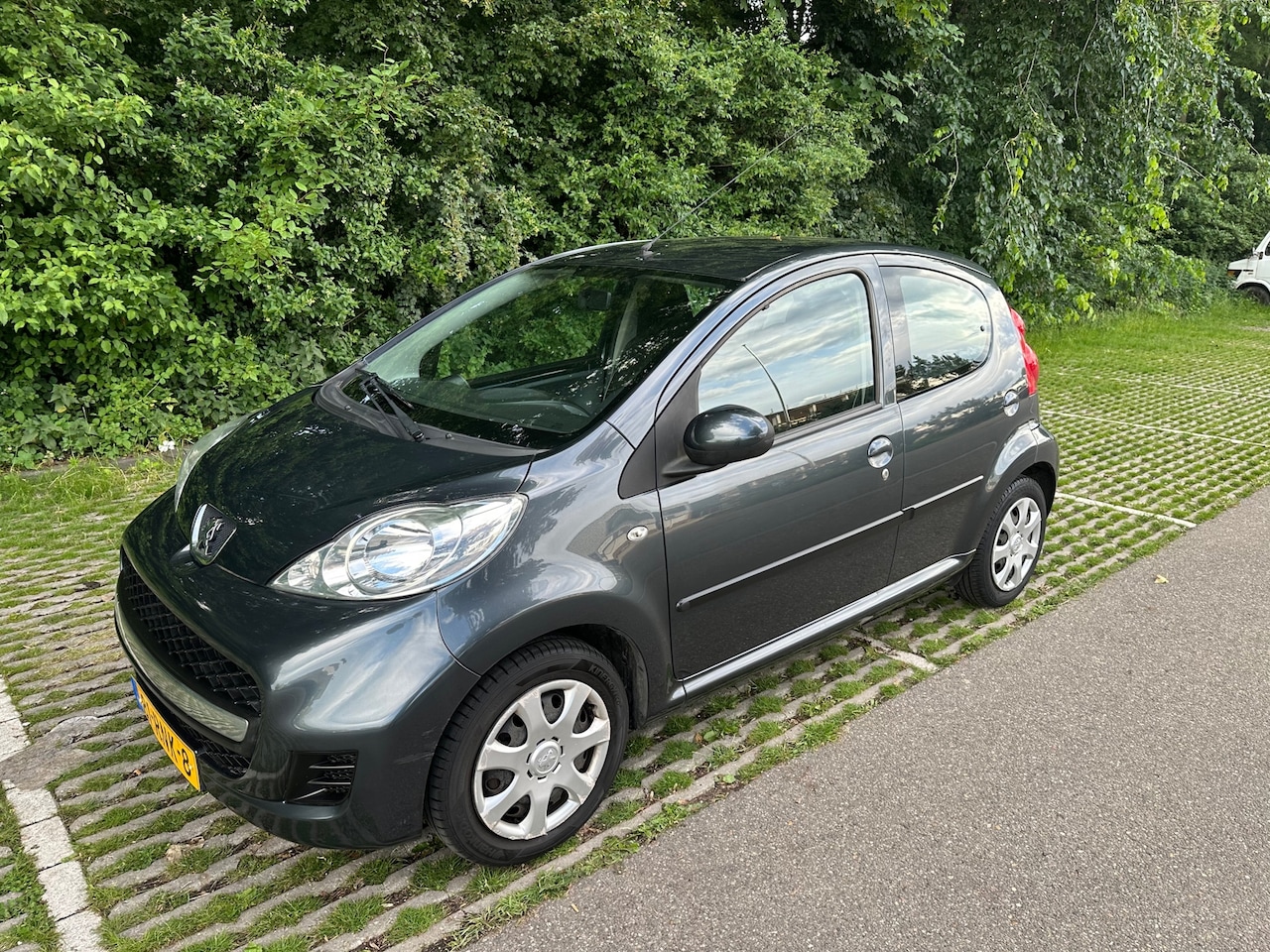 Peugeot 107 - 1.0-12V XS Airco 100% onderhouden 39DKM NAP! - AutoWereld.nl