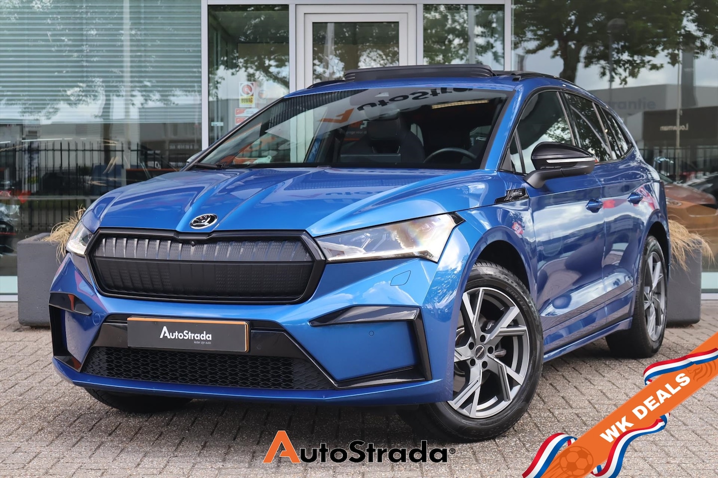 Skoda Enyaq iV - 60 SportLine 180pk SoH 92% | Stoelverwarming | Pano | Navi | Camera | Sportstoelen | Clima - AutoWereld.nl