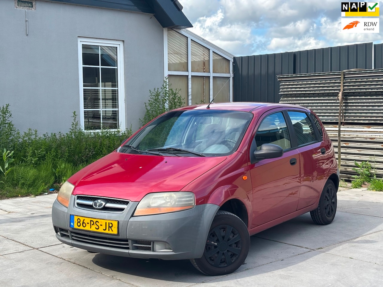 Daewoo Kalos - 1.2 Pure | APK tot 26-02-2027 | 79.989 km NAP | Inruilauto, zo mee! - AutoWereld.nl