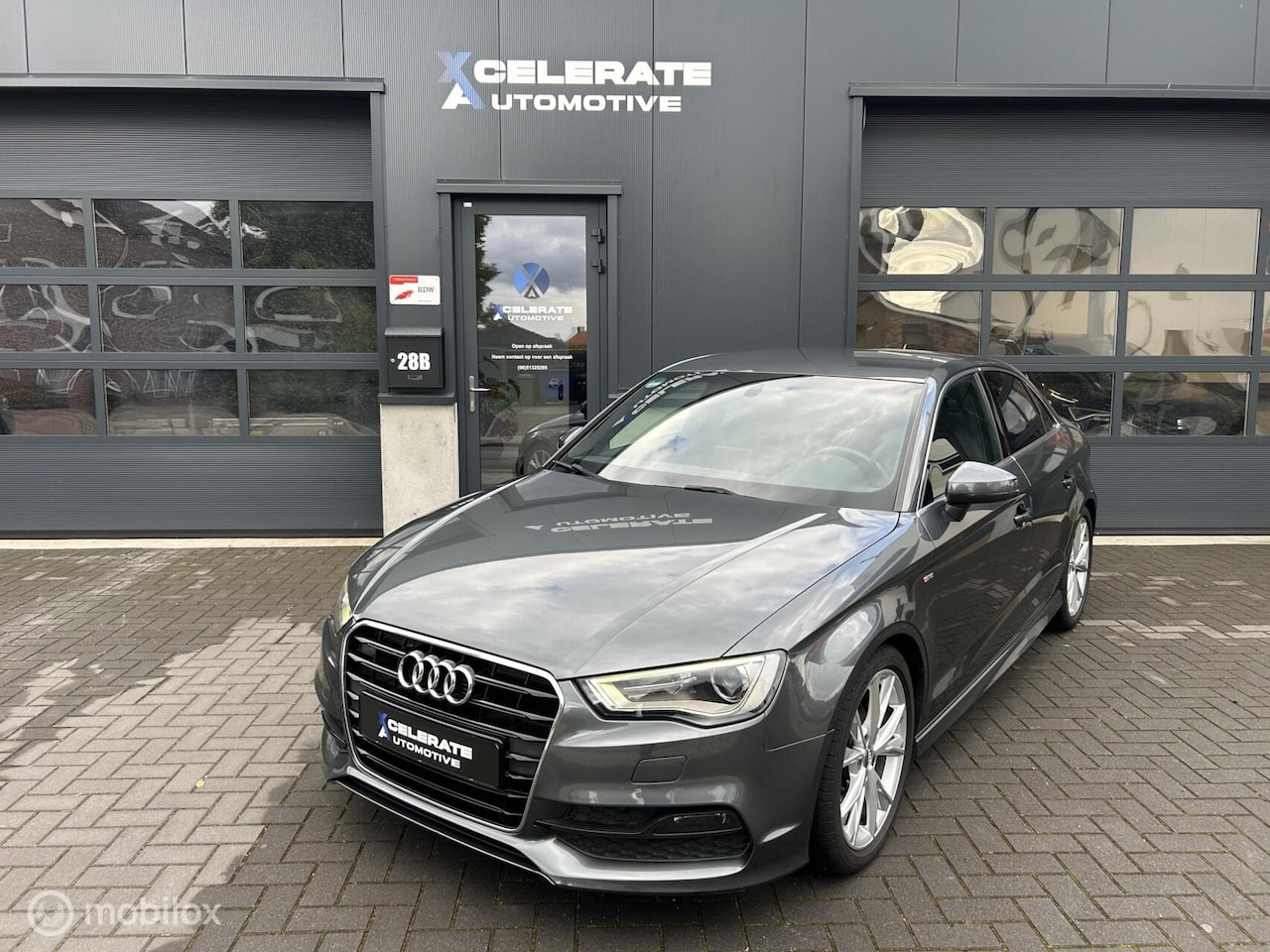 Audi A3 Limousine - 1.4 TFSI CoD Ambiente 1.4 TFSI CoD Ambiente - AutoWereld.nl