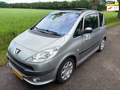 Peugeot 1007 - 1.6-16V Sesam Gentry Airco/Automaat/Opendak/Cruise/Boekjes