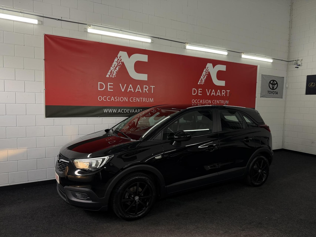 Opel Crossland X - 1.2 120 Jaar Edition - NAVI/CRUISE/LED - AutoWereld.nl