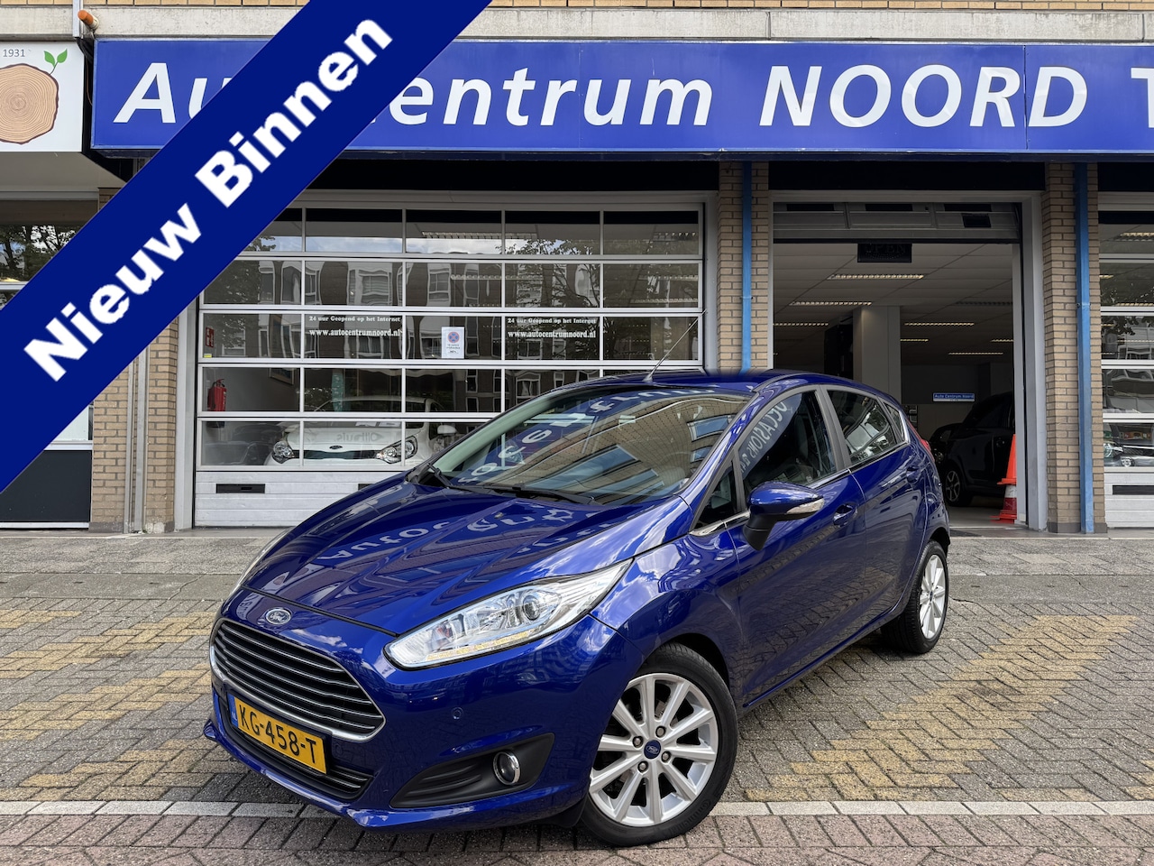Ford Fiesta - 1.0 EcoBoost Titanium NAP | Navigatie | Climate Control | Cruise Control | Parkeersensoren - AutoWereld.nl