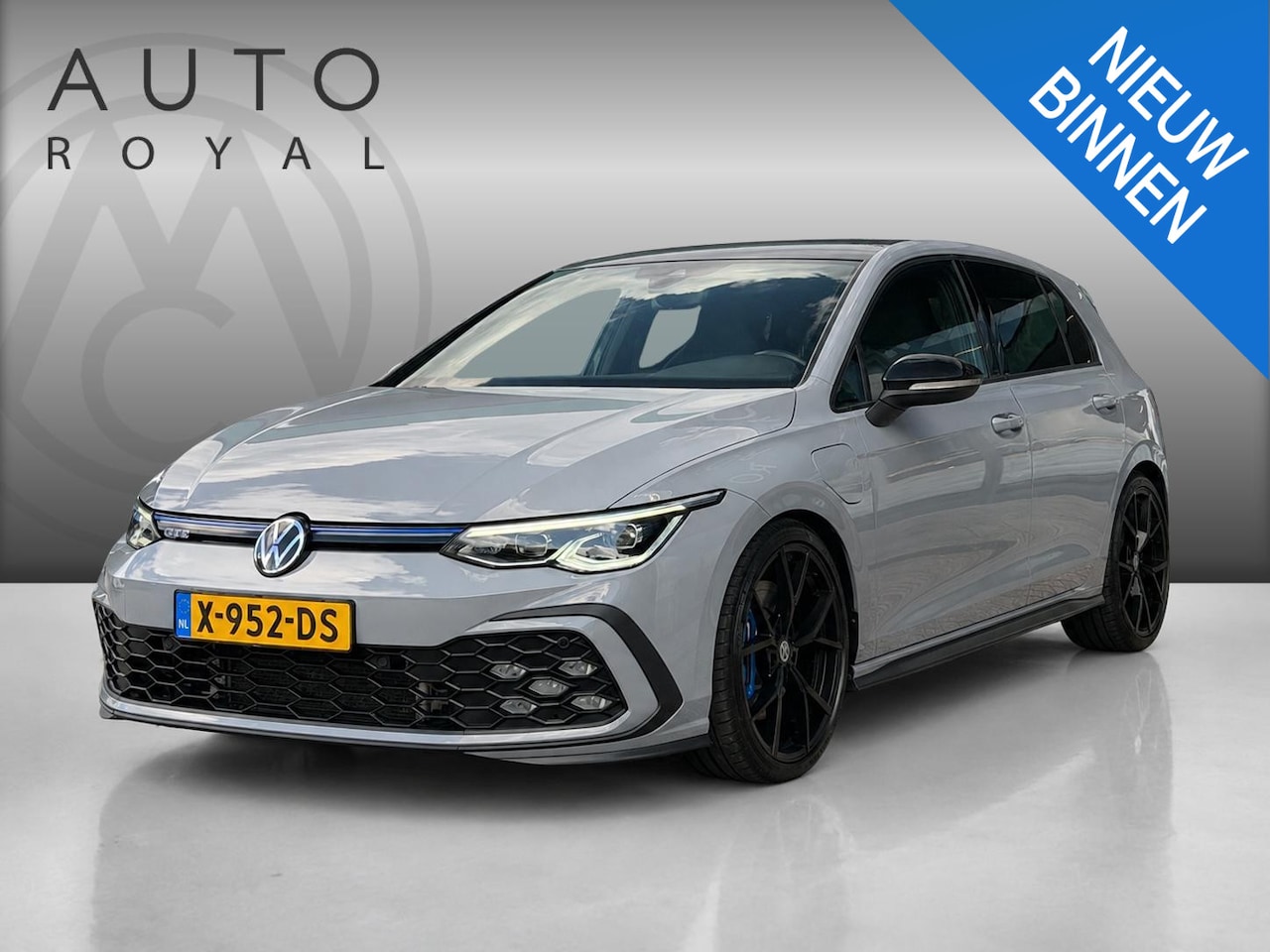 Volkswagen Golf - 1.4 eHybrid GTE NAVI | CRUISE | SPORT VELGEN | STUUR VERWARMING | PARKEERSENSOREN | CLIMA - AutoWereld.nl