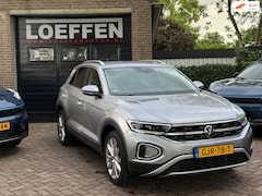 Volkswagen T-Roc - 1.5 TSI Style Stuur+stoel verw, Trekhaak
