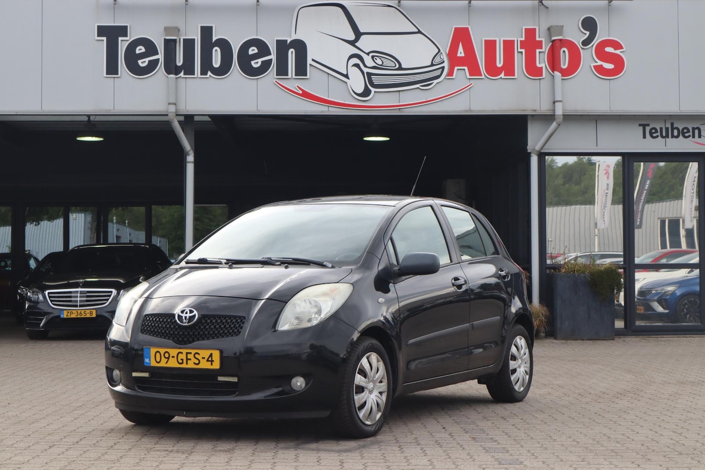 Toyota Yaris - 1.3 VVTi Sol MMT | Elektrische ramen | - AutoWereld.nl