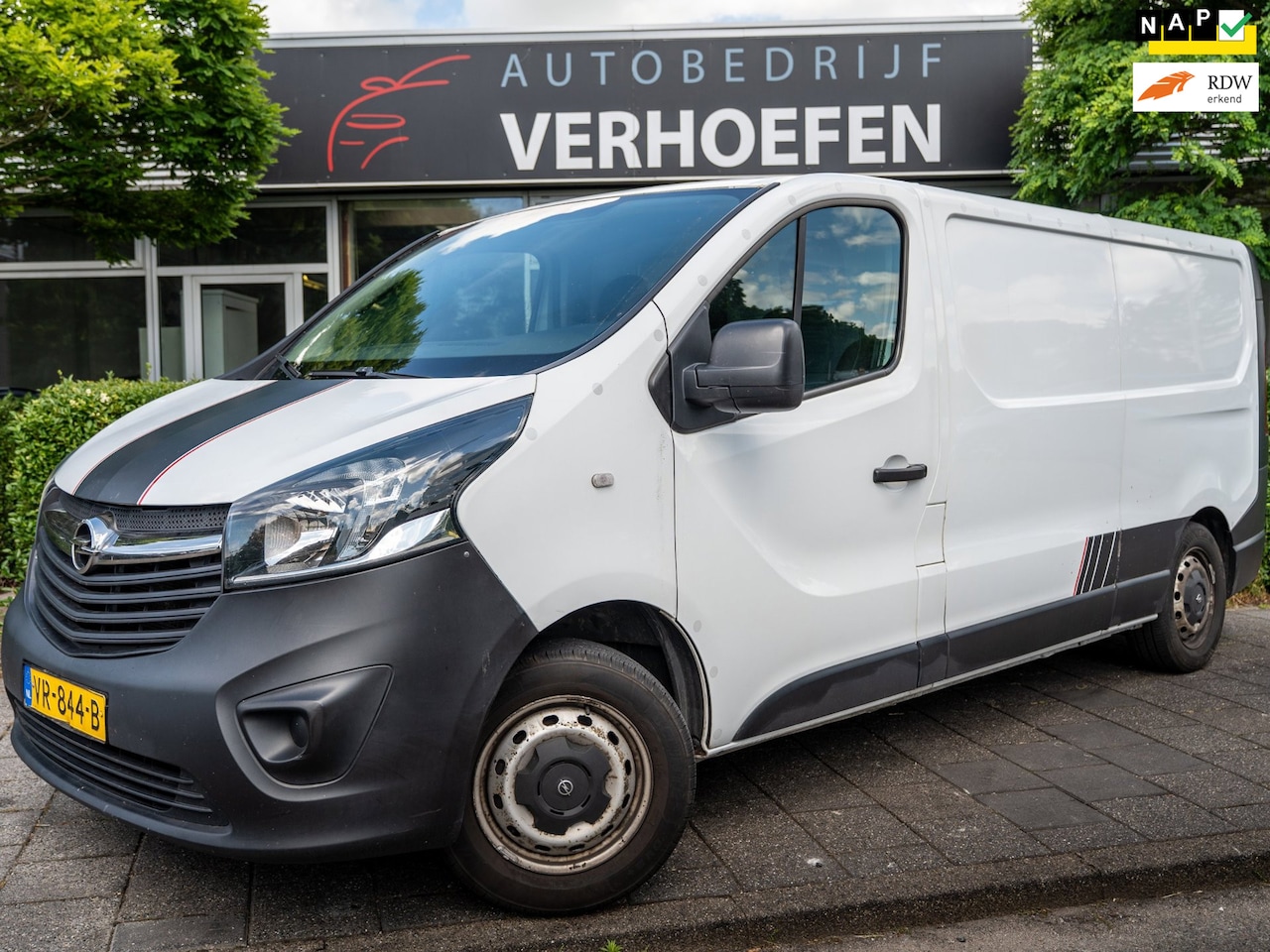 Opel Vivaro - 1.6 CDTI L2H1 Edition EcoFlex - INBOUWLADES - AIRCO - CRUISE CONTR - 3 ZITS - SCHUIFDEUR - - AutoWereld.nl
