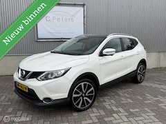 Nissan Qashqai - 1.2 Tekna + 2017 / Leer / Panoramadak / 360 Camera / 2e eigenaar NAP