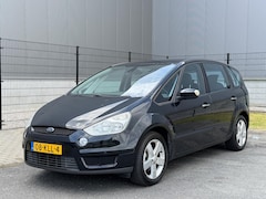Ford S-Max - 2.0 Titanium|NAVI|CLIMATE|TREKHAAK|NW APK|CRUISE