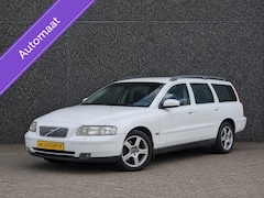 Volvo V70 - 2.5T Summum/1e Eig/Cruise/209PK/Leer/Trekhaak/16''