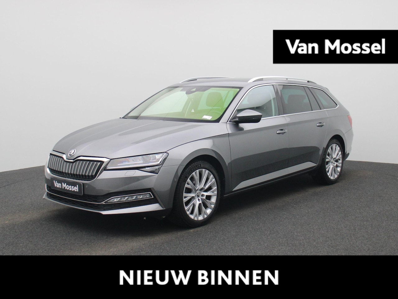 Skoda Superb Combi - 1.4 TSI iV 160kW DSG6 Clever+ - AutoWereld.nl
