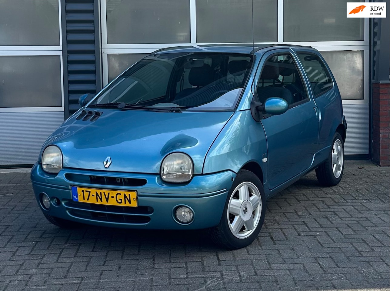 Renault Twingo - 1.2-16V Privilège cult auto - AutoWereld.nl
