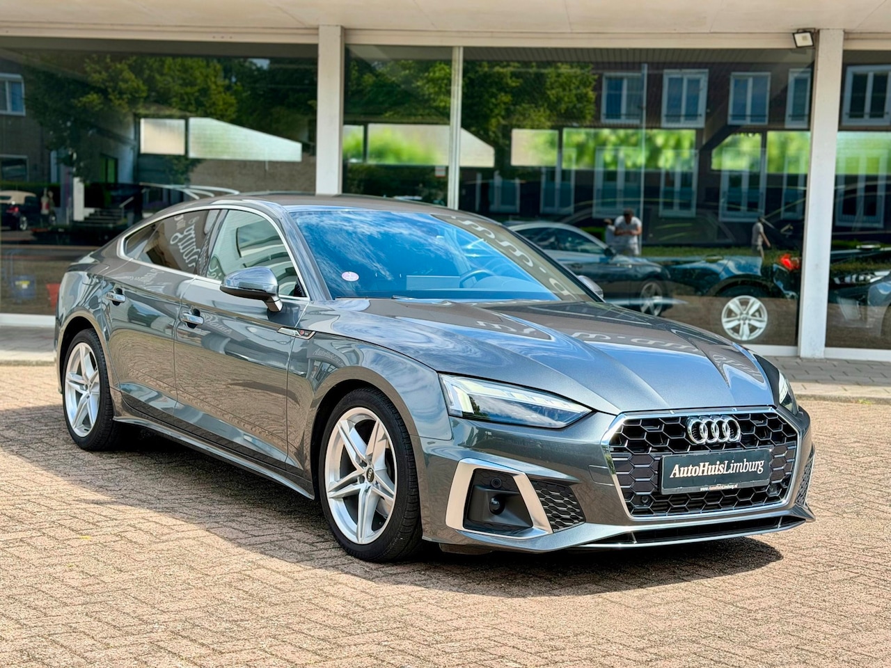 Audi A5 Sportback - 35 TFSI S edition|S Line 3X|Leer|Camera|CarPlay|Daytona grijs|Nieuwstaat - AutoWereld.nl