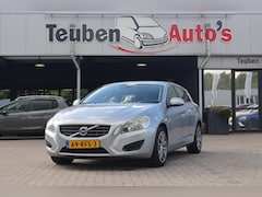 Volvo V60 - 2.0T Momentum Cruise Control, Trekhaak