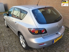 Mazda 3 Sport - APK NIEUW Airco 1.6 Touring 1750,
