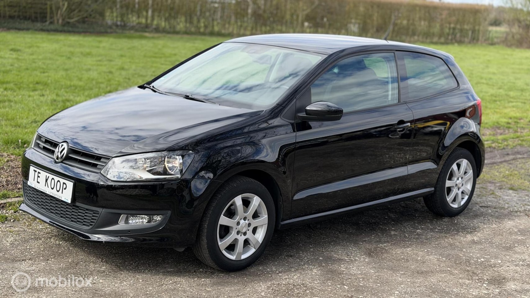 Volkswagen Polo - 1.2 Easyline team / boekjes / apple carplay - AutoWereld.nl