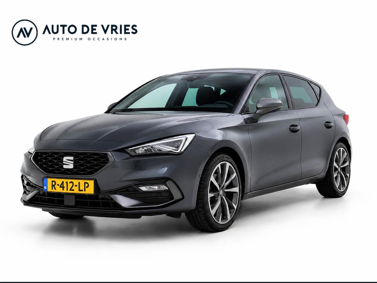 SEAT Leon - 1.5 eTSI 150pk Automaat FR Business Intense| ECC | Carplay | Full LED | Sfeerverlichting - AutoWereld.nl