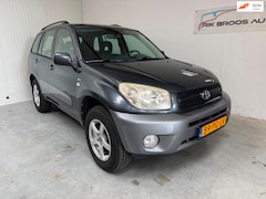 Toyota RAV4 - 2.0-16V VVT-i Luna