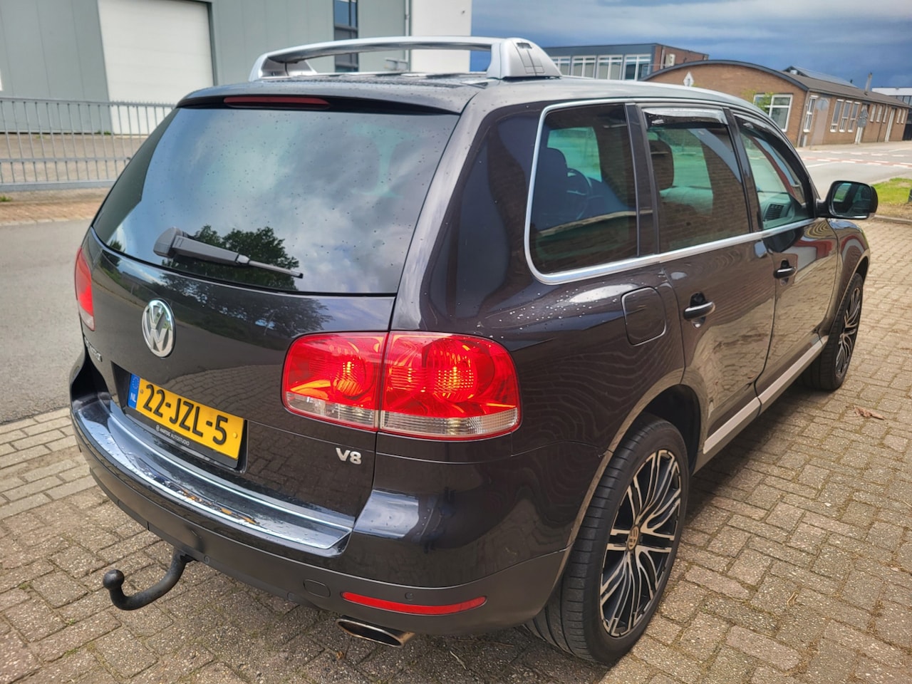 Volkswagen Touareg - 4.2 V8 Full option 3750,- - AutoWereld.nl
