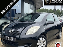 Toyota Yaris - 1.3 VVTi Sol 87PK | NL AUTO | NAP | Airco | 2 Sleutels |
