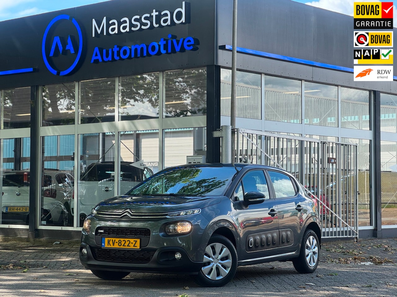 Citroën C3 - 1.2 PureTech Feel 105g lage KMS NWE APK Carplay - AutoWereld.nl