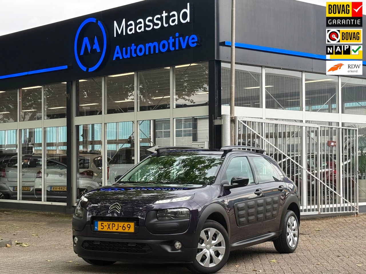 Citroën C4 Cactus - 1.2 e-VTi Feel AUTOMAAT NWE Koppeling en distributieriem - AutoWereld.nl