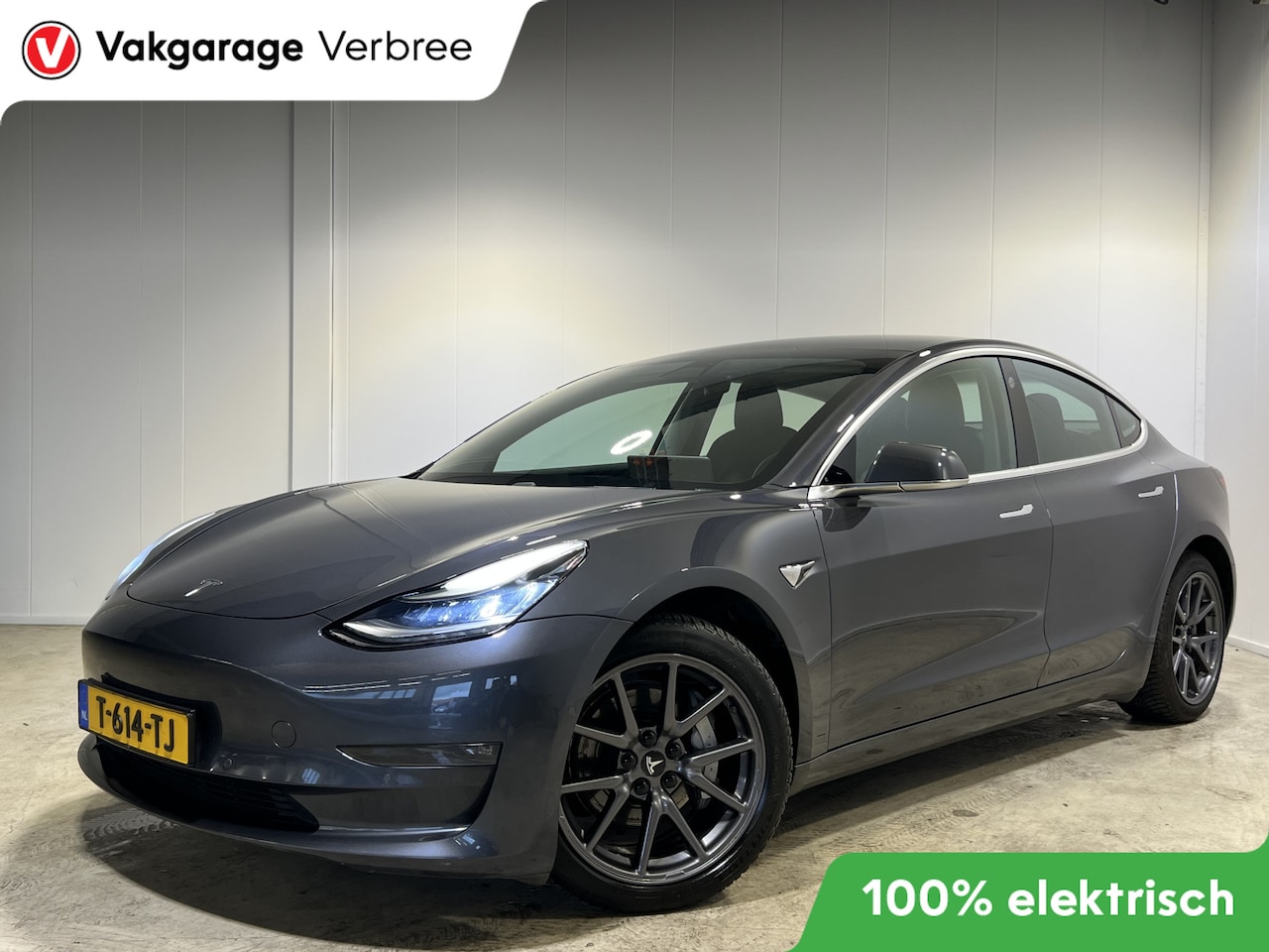 Tesla Model 3 - Long Range RWD Long Range AWD 75 kWh | Full Self-Driving | LM Velgen 18" | Voorstoelen + Achterbank Verwa - AutoWereld.nl