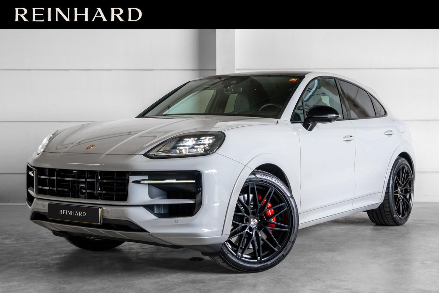 Porsche Cayenne Coupé - 3.0 S E-Hybrid / Sport Design / PASM / Sport Chrono / Headup / 18-voudige sportstoelen / A - AutoWereld.nl