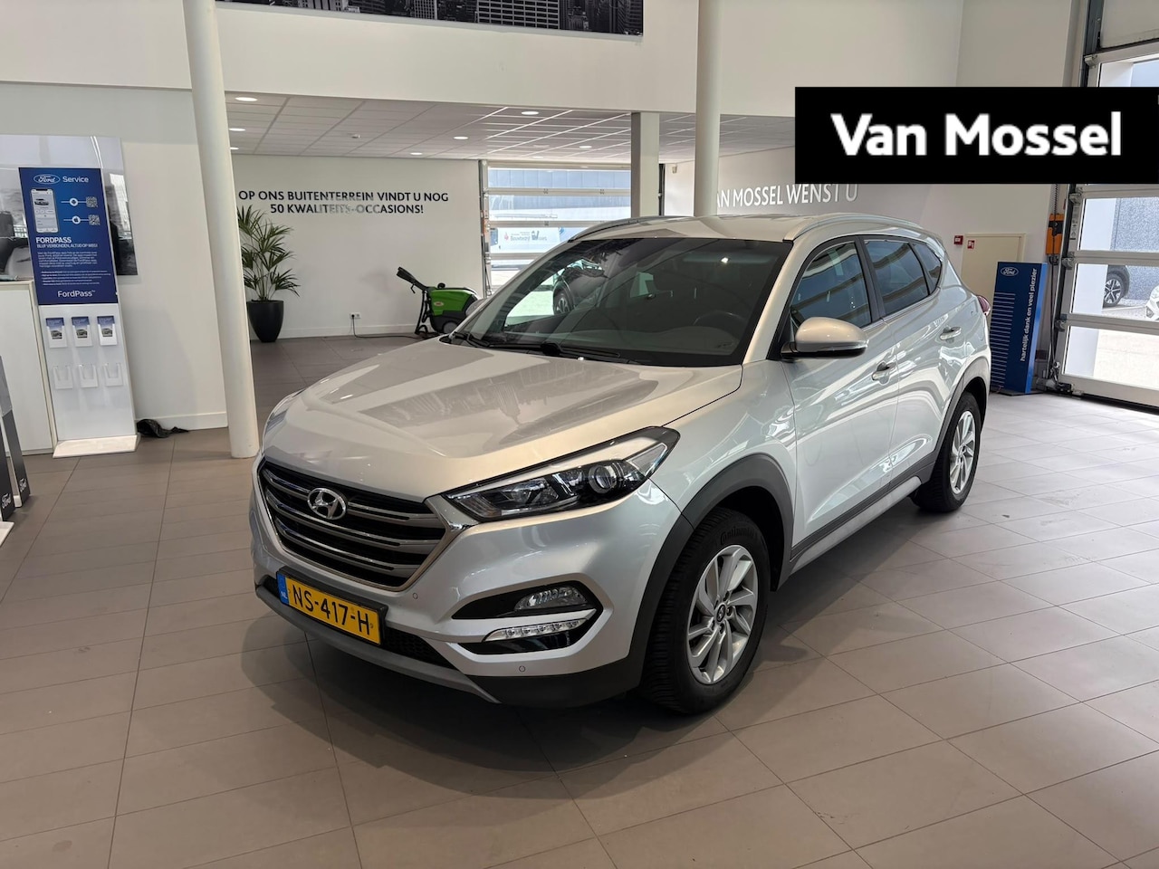 Hyundai Tucson - 1.6 T-GDi Comfort CAMERA | CRUISE CONTROL | STOELVERWARMING | TREKHAAK | NAVI - AutoWereld.nl