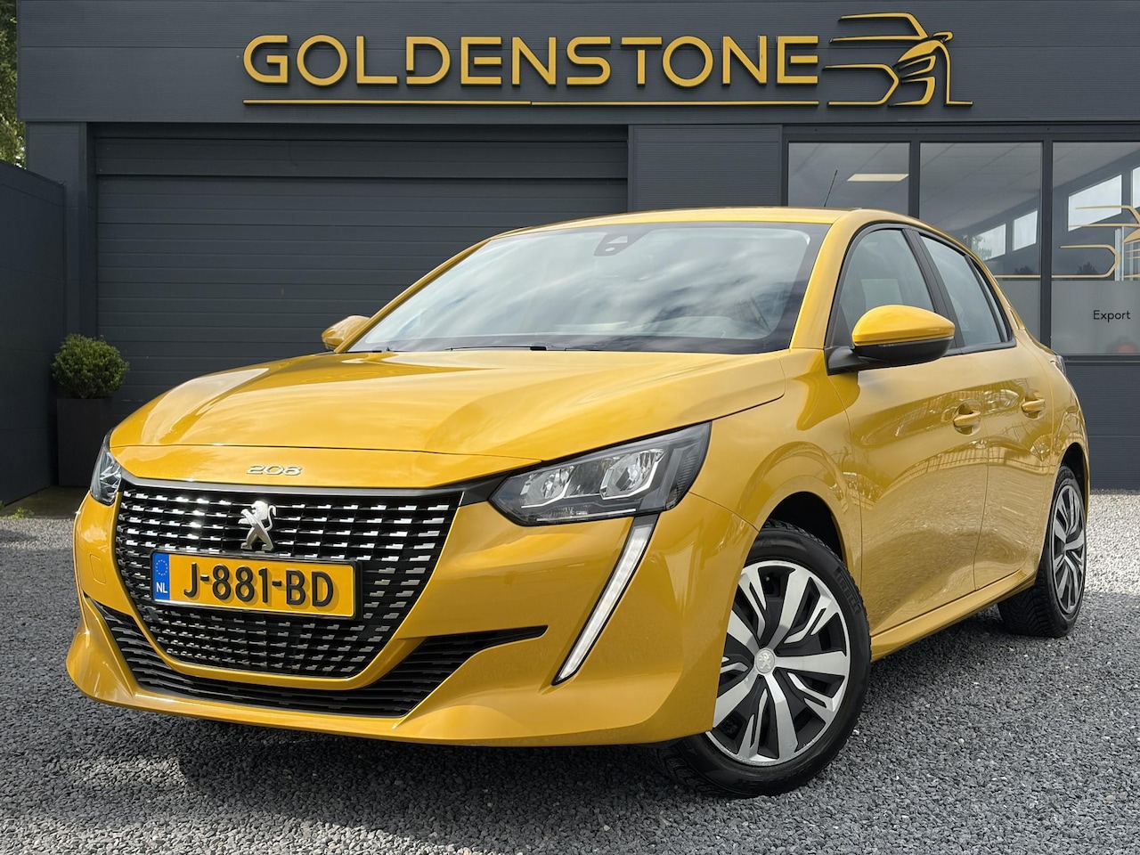 Peugeot 208 - 1.2 PureTech Blue Lease Active 2e Eigenaar,Navi,Apple Carplay/Android,Rijstrooksensor,6 Ba - AutoWereld.nl